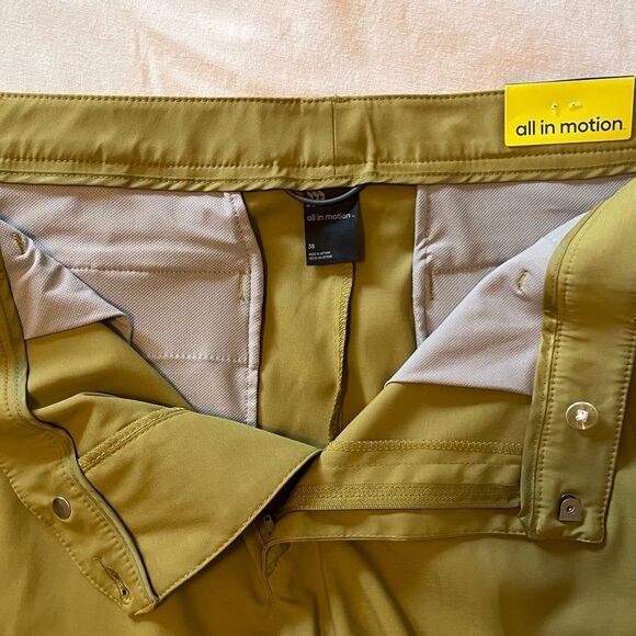 All In Motion Quick Dry Men’s Cargo Khaki Green Shorts Sz. 38 - UPF 50-UV - Picture 6 of 8
